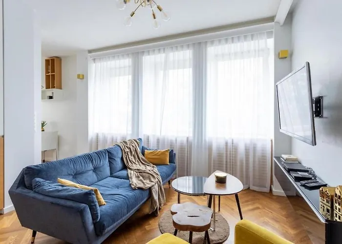 Close-urban - Great Location - Center - Zurawia Warsaw